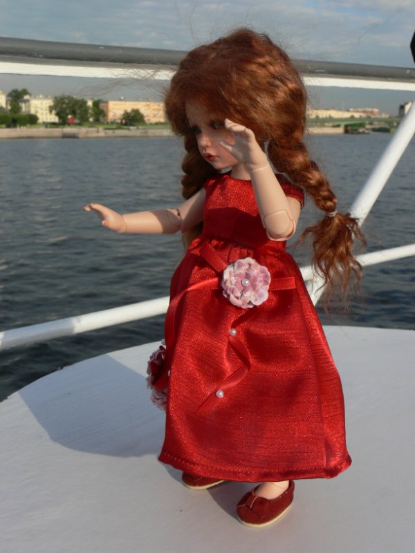 Виррушка. Прогулка по Неве часть 2. Девочка Bono iplehouse