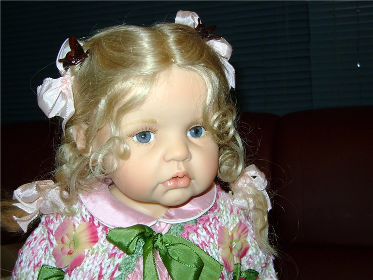 Куколки Hildegard Gunzel, Хенрике и Фина