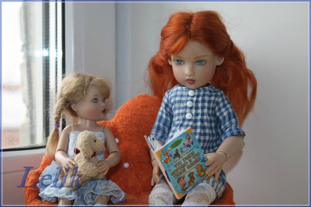 Наш диванчик, или одёжка из платков. Куколки от Helen Kish (фото 9)