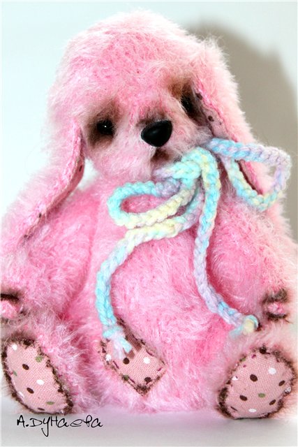 Зайка - игрушка вязанная крючком (фото 6)