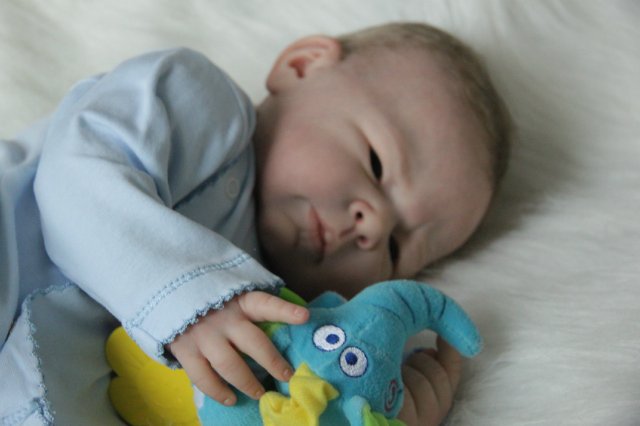 Ноэльчик... очень серьезный малыш... Куколка реборн Вишни Виктории