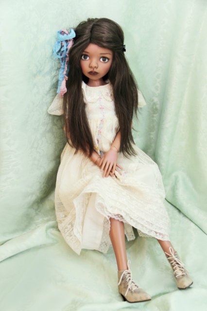 Моя долгожданная такая хрупкая и очень красивая Лена, от Ким Лашер