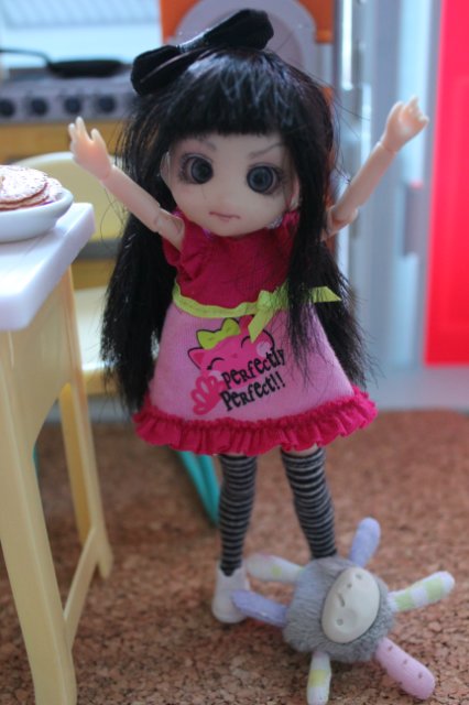 Блины на масленицу, миниатюра для кукол в формате 1/6