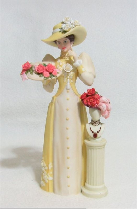 ...История небольшой статуэтки... Миссис Элби или Mrs. Persus Foster Eames (P.F.E.) Albee