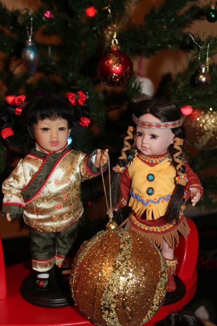 Новогодние Адорки | Бэйбики Новогодние Адорки — Куклы Adora (Адора): коллекционные виниловые (фото 4)