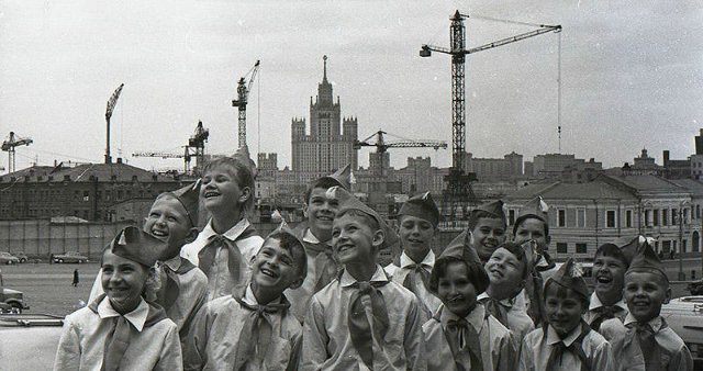 Нам, детям 60-70-80-х посвящается! Как мы вообще выжили???!!! :)