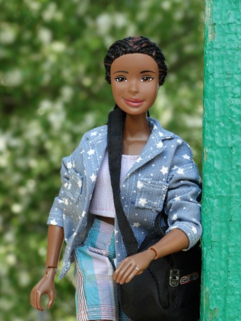 Реальные девчонки на прогулке (фото 3)