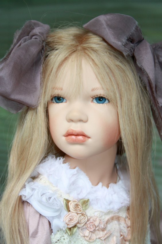 Марусина прогулка по саду. Коллекционная кукла от Zofia & Henry Zawieruszynski