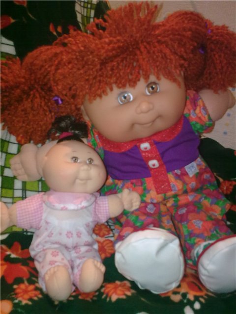 Капустинки играют в прятки