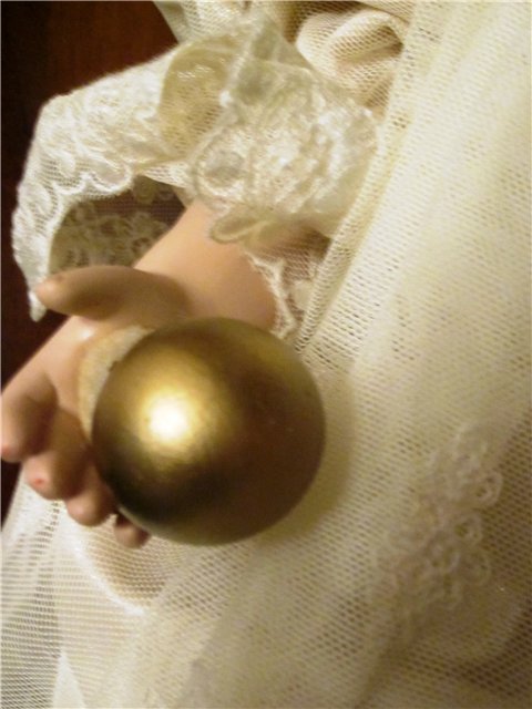 Фарфоровая кукла Honesty (Честность) от Linda Valentino-Michel (фото 4)