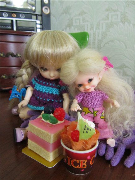 Нарядик для Мэгги, или вечерние забавы куклят