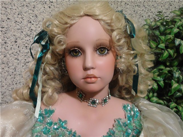 Златовласая, зеленоглазая и такая загадочная Морган