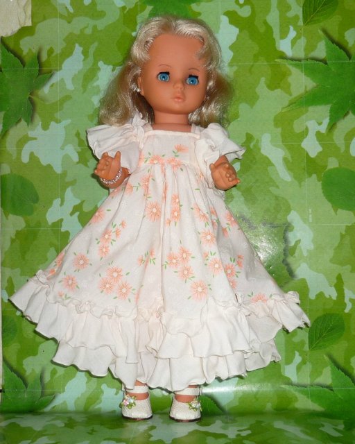 От внучки к кукле - перешиваем детские платья (фото 7)