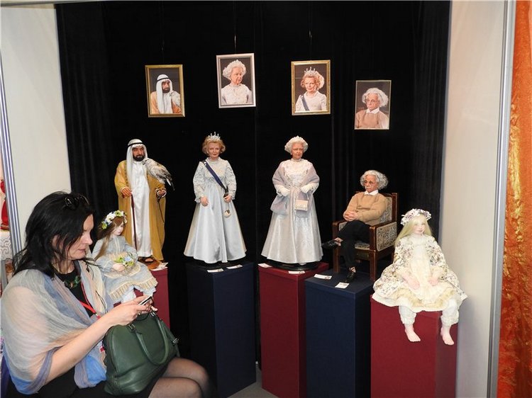 Экскурсия в страну чудес… Авторская кукла. Москва, Тишинка 2016