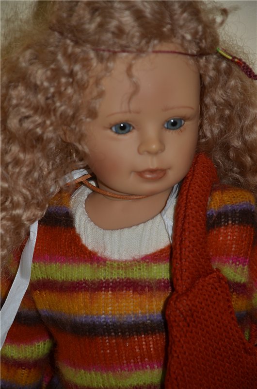 Henriette от Bettina Feigenspan, пятно на личике куклы