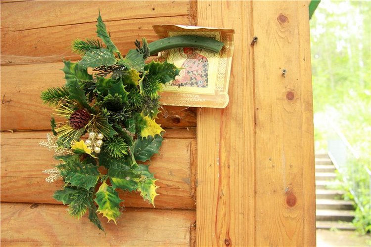 Иваниши. Храм Успения Пресвятой Богородицы