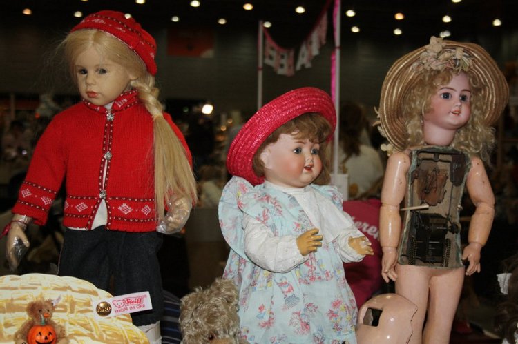 Выставка кукол, мишек тедди, кукольных домиков и миниатюры в Den Bosch (Нидерланды) 24-25 октября 2015 год. Часть вторая