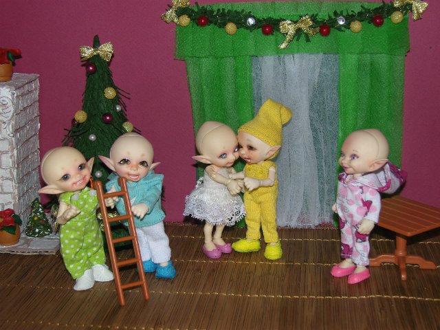 Занавесочная история. Кукольная миниатюра (фото 9)