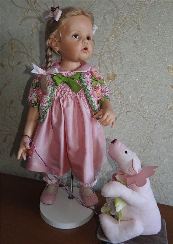 Трио в кардиганах. Куклы Hildegard Gunzel