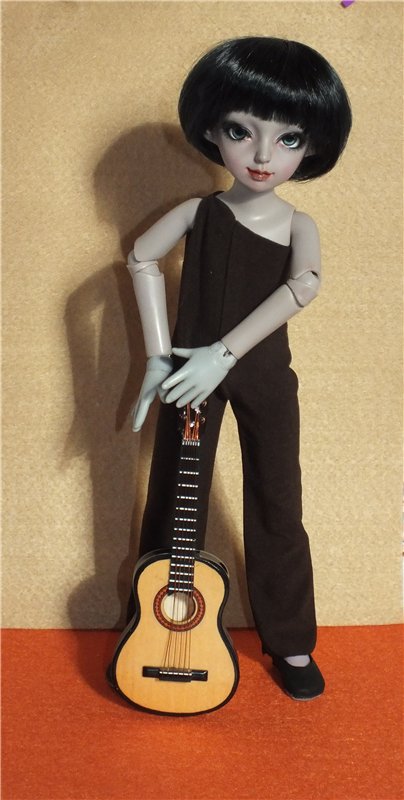 Как из идеи вязаного платья получается шитый комбинезон... или чего хотят наши куклы (фото 4)