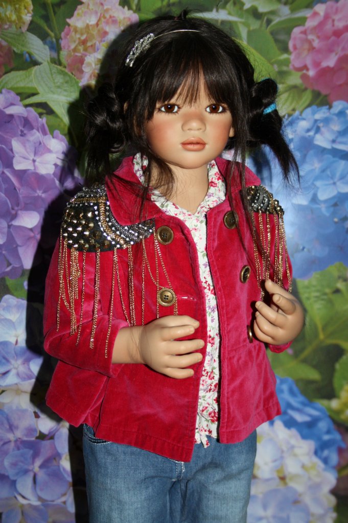 Солнечный денек в саду. Часть третья - Лилит и Анна Лу