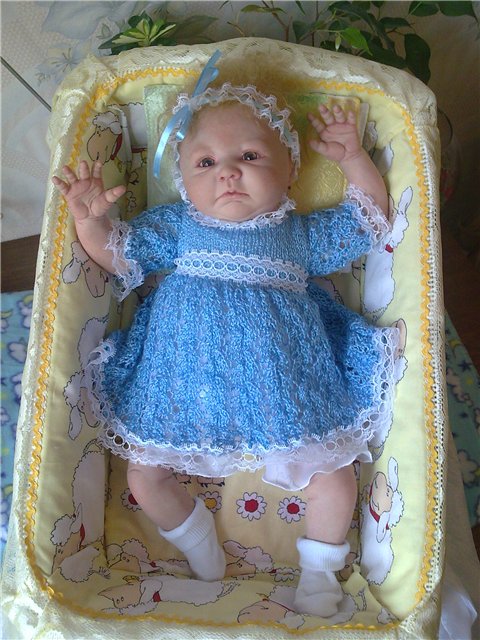 Новая вязалочка для малышки-реборн (фото 3)