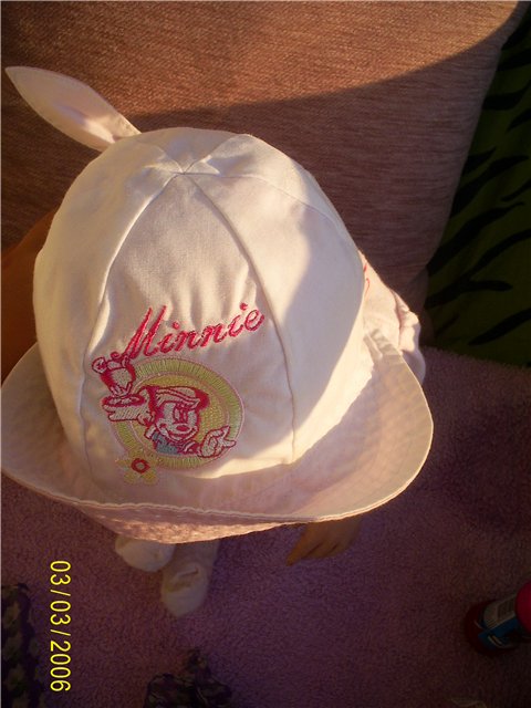 Летние костюмчики для маленьких модниц (фото 8)