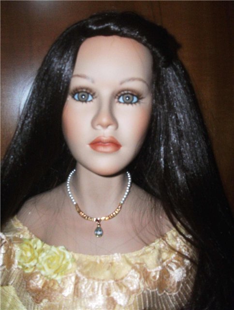 Продолжаю рассказ о моей коллекции: на этот раз фарфор в шкафу