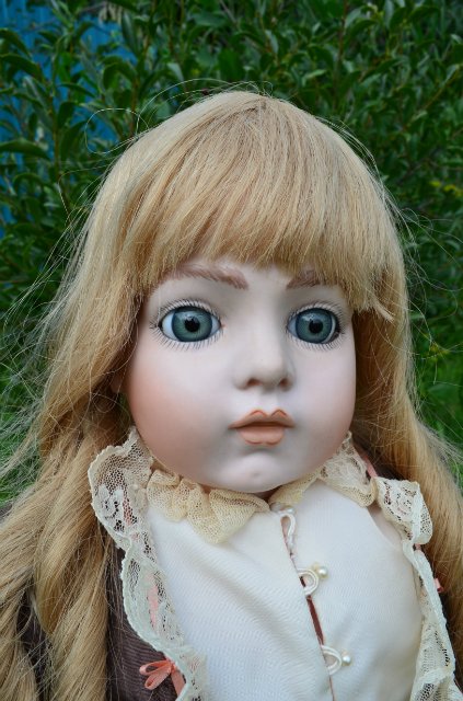 Девочка из прошлого века. Первая реплика Брю приехавшая ко мне