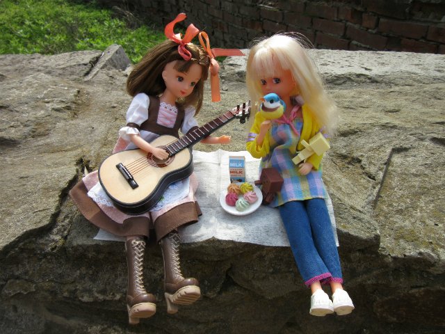 Юные кладоискательницы, или Офелия и Луни развлекаются