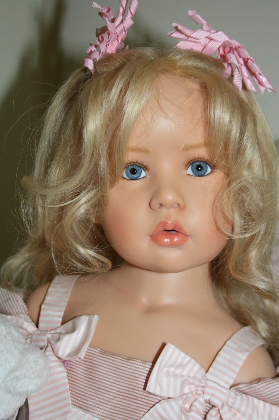 Мое посещение магазина Гюнзел. Выбор кукол из коллекции 2016 года. Заключительная часть - Бела