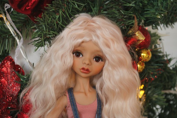 Новогоднее настроение в ноябрьский дождь. Шарнирная кукла (фото 9)