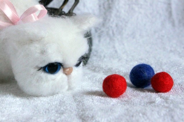 Моя кошечка валянием из шерсти готова