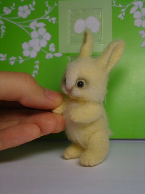 Солнечный зайчик. Авторская игрушка валянием из шерсти Ольги Чернухо (фото 9)