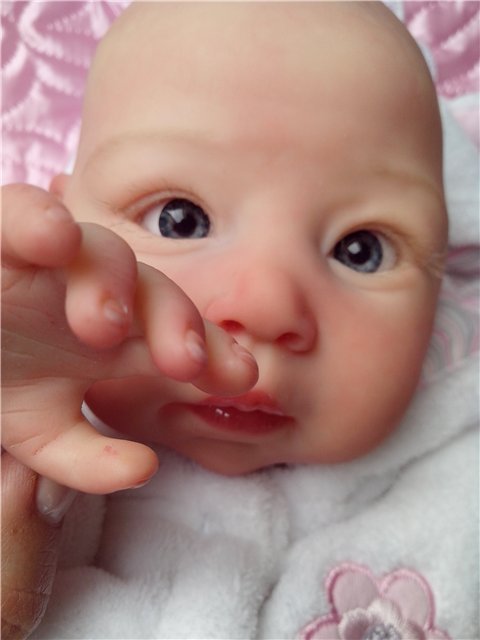 Любопытная малышка или неожиданный для меня молд