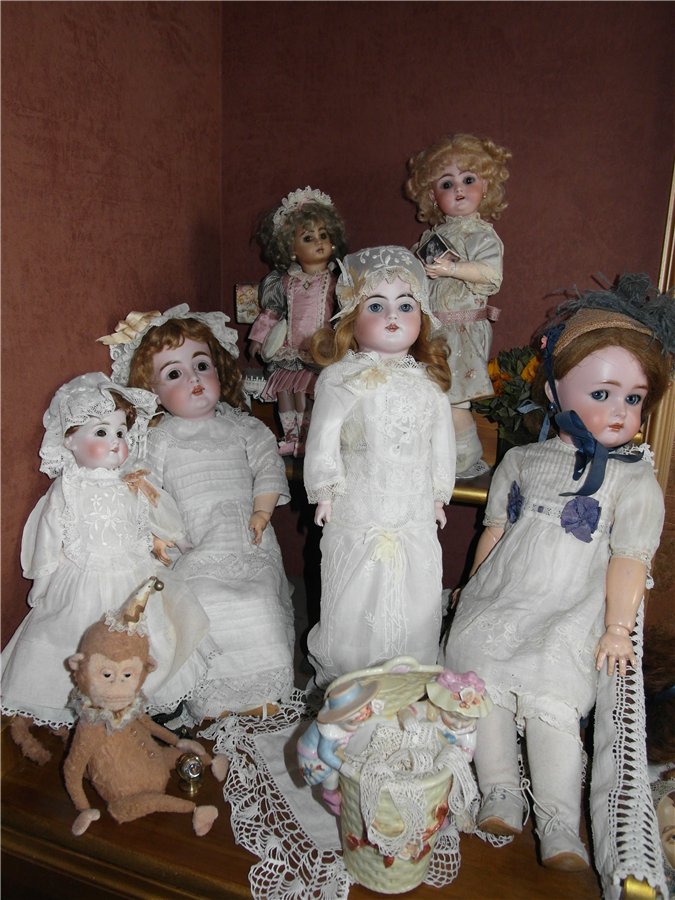 ДЕТАЛИ или Мой лозунг «Каждой кукле по игрушке»