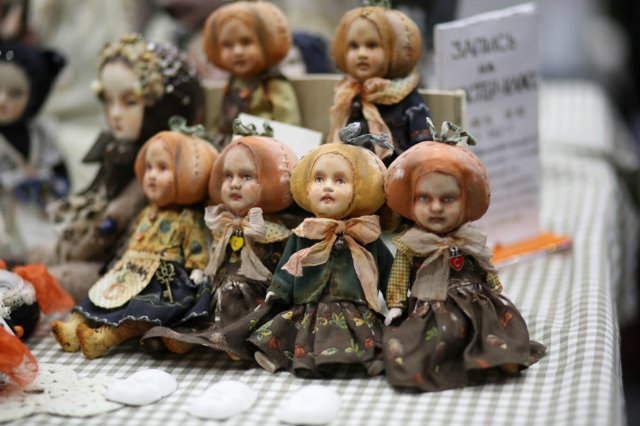 Лучше поздно, чем никогда! ХI Международный салон кукол. 1 октября 2015г