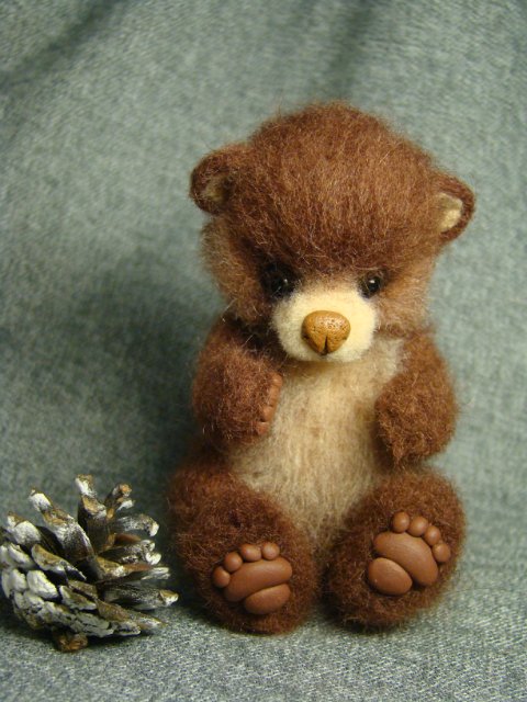 Мишка косолапый по лесу идёт... Авторская игрушка валянием Ольги Чернухо (фото 3)