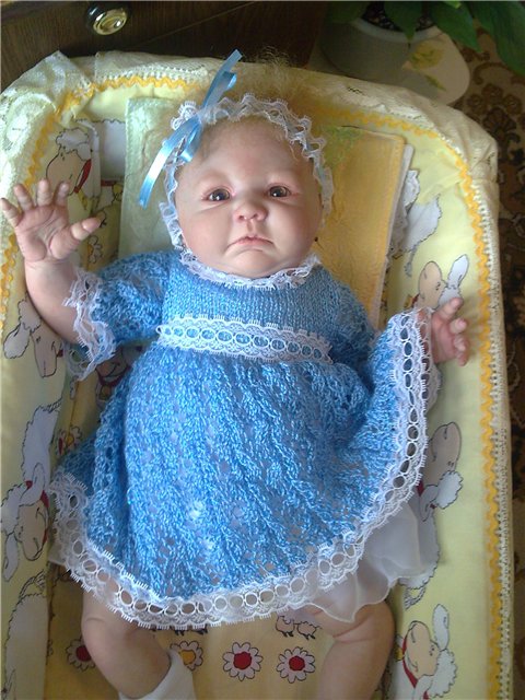 Новая вязалочка для малышки-реборн (фото 7)