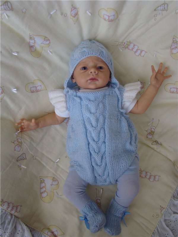 Наряды для Карлотты.Вязанные костюмы 2015)))