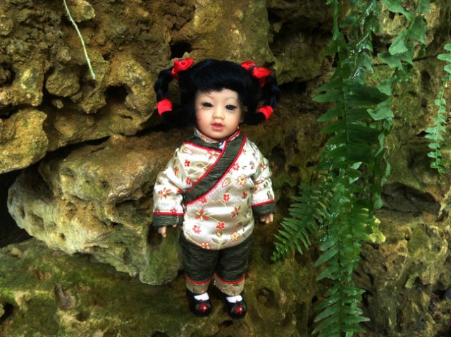 Прогулка по парку с этническими куколками Adora, Tonner, Oldenburg, Creedy (фото 9)