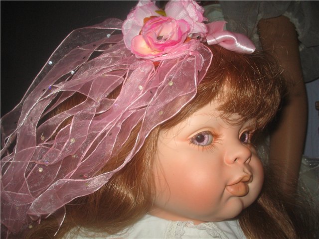 Фарфоровая Фиалочка от Файзох Спанос (фото 3)