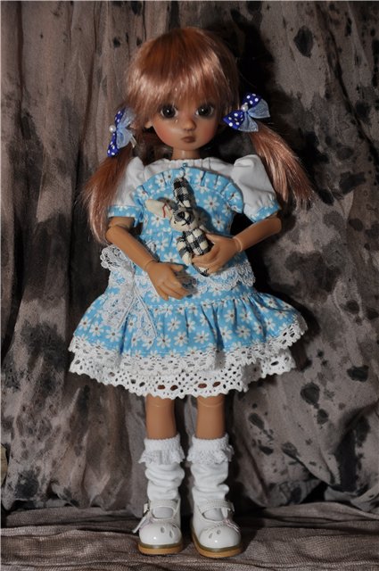 "Говорят под Новый год, что не пожелается..." - пятый тиник от Kaye Wiggs Millie fairskin у нас дома (фото 9)