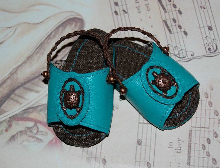 Моя обувная лавка -2 — Одежда и обувь для кукол своими руками: фото (фото 4)