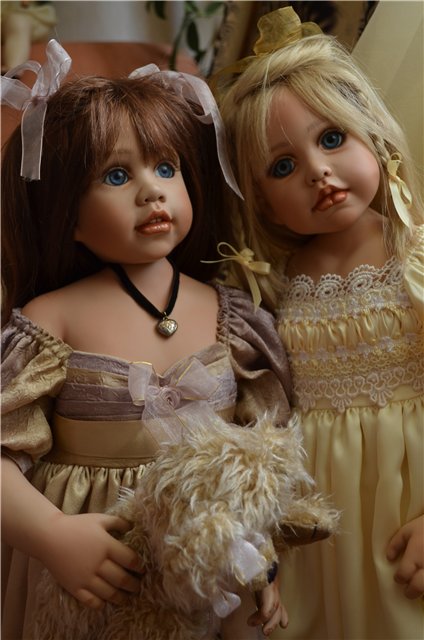 Сестрички Мери-Кейт и Джоэлла и их мишки. Автор Rose Mary Strydom (фото 6)