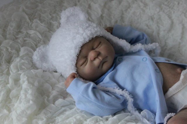 Спящий малышок Жульенчик. Куколка реборн Вишни Виктории