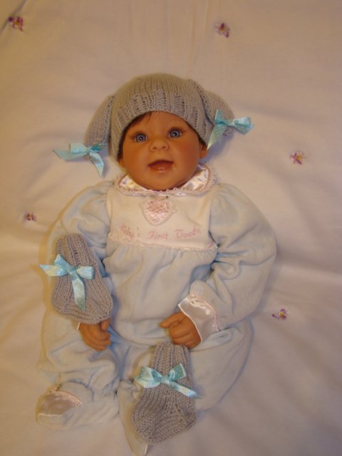 Заболела носочками... вязание для любимых куклят