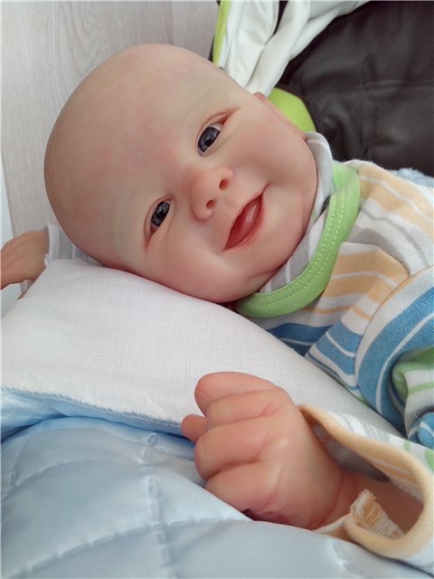 Кукла реборн Улыбашка от Фабера