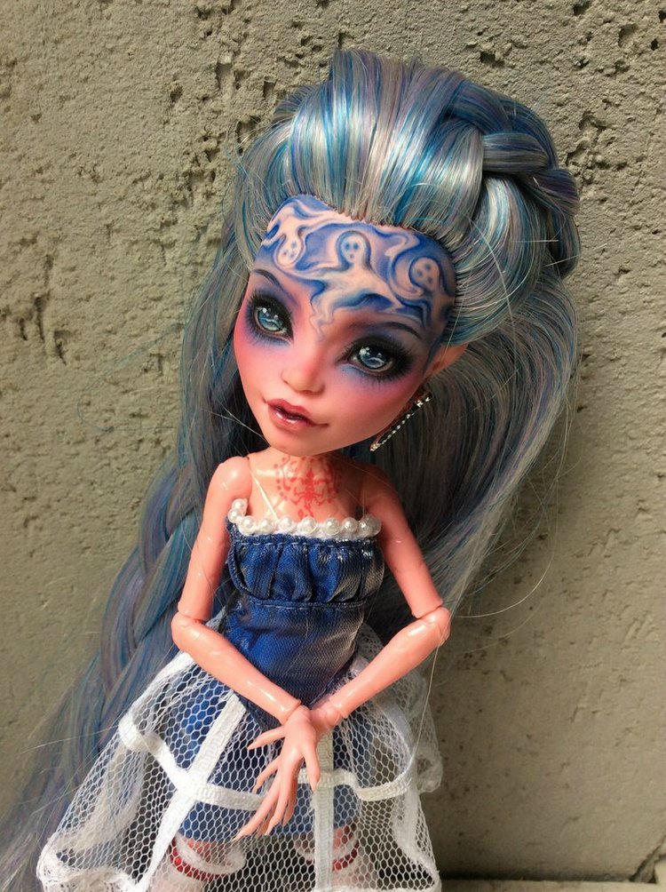 Новые перерисовки Monster High