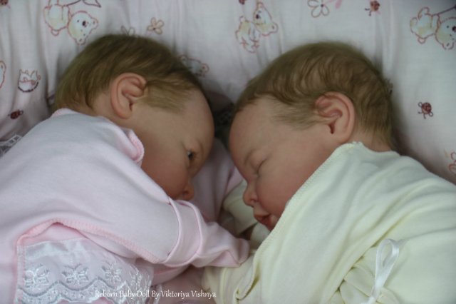 Близняшечки Ноа... Куколки реборн Виктории Вишни